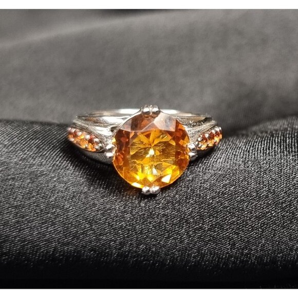 Citrine Tested Sterling Silver Band & Side Stones Made In China - Picture 3 of 5